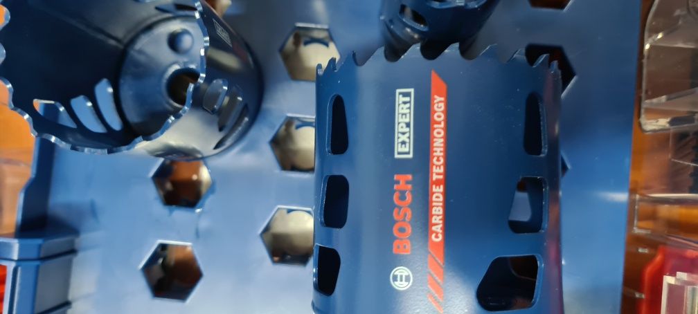 Набор коронок Bosch Tough Material 22, 25, 35, 51, 60, 68 мм