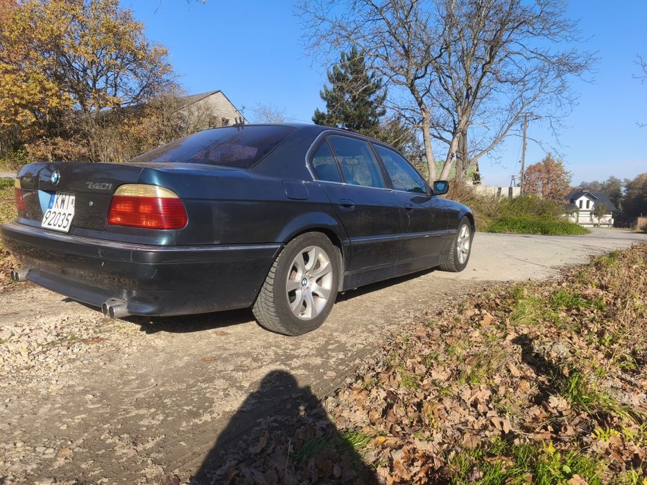BMW E38 Seria 7 4.4 V8 Benzyna Gaz