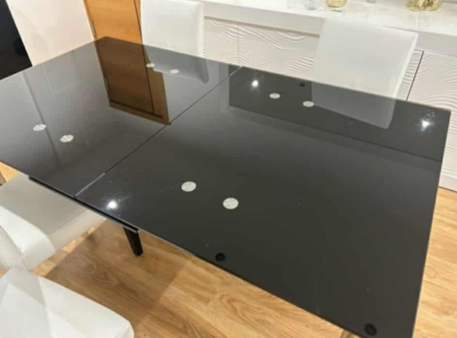 Mesa de Sala de Jantar Extensível