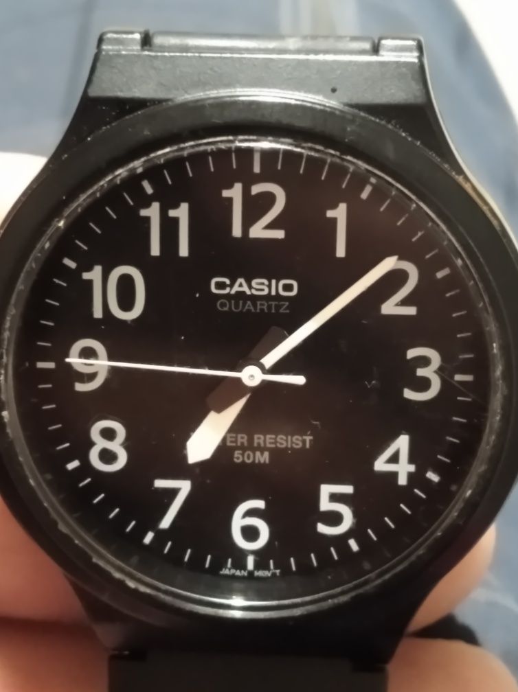 Продам часы сasio mw 240.