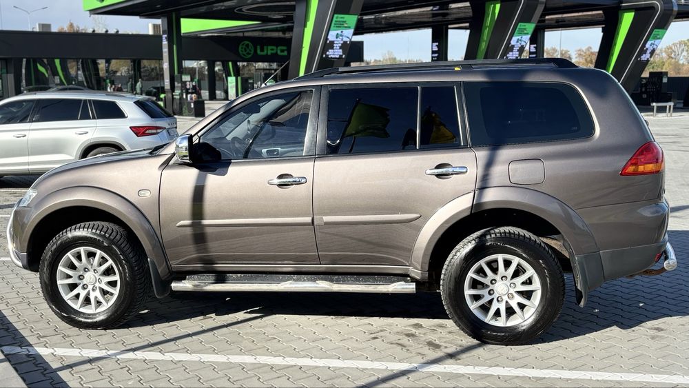 Mitsubishi Pajero Sport