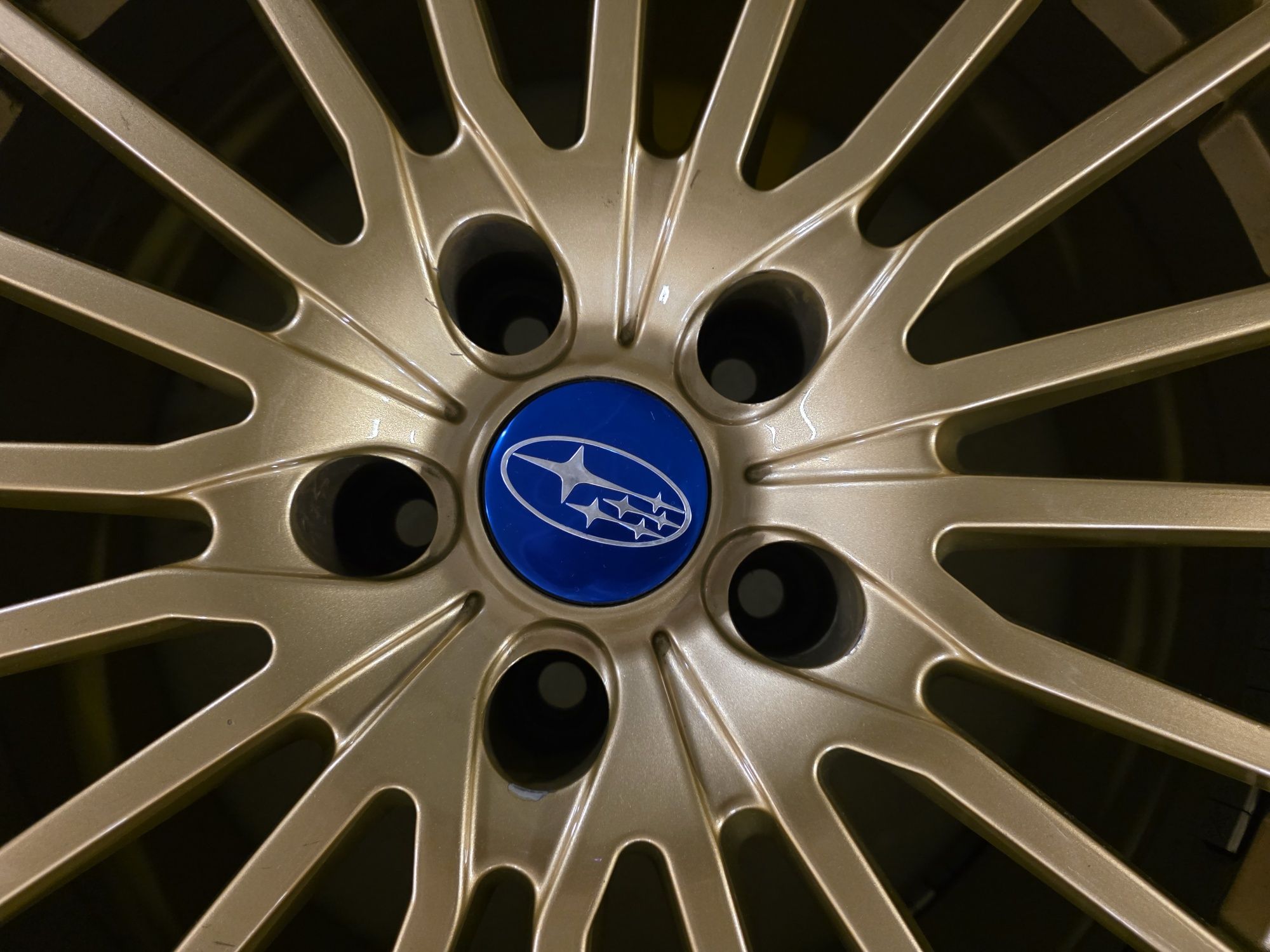 Felgi 18x8 ATT 830 5x114.3 ET40 złote