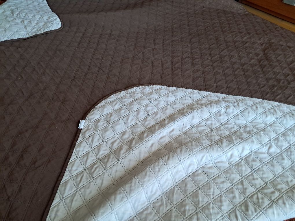 Colcha de verao castanha /beige