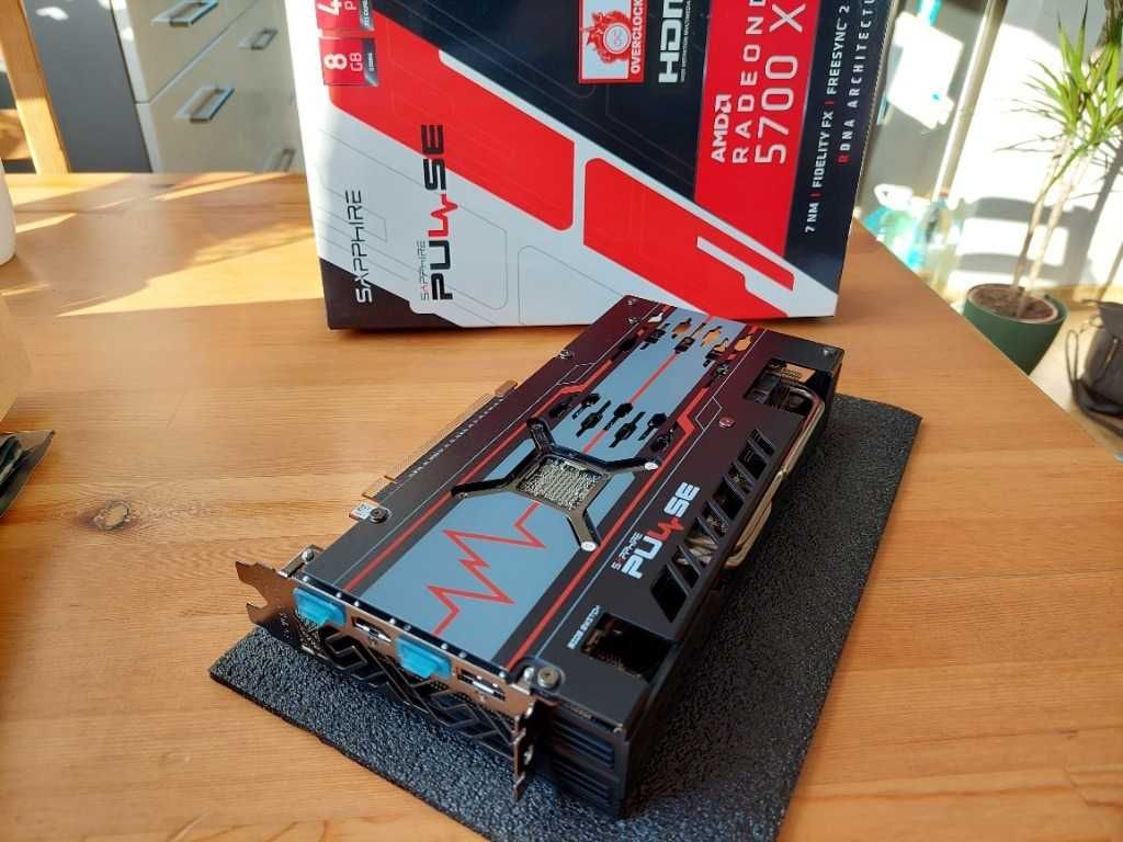 Sapphire Radeon RX 5700 XT PULSE 8GB