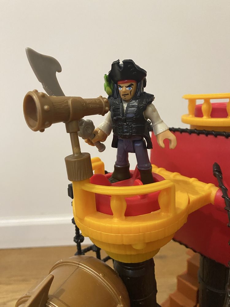 Піратський корабель акула від Imaginext Fisher-Price