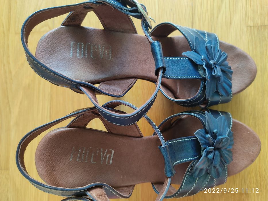 Sandália Foreva tamanho 35