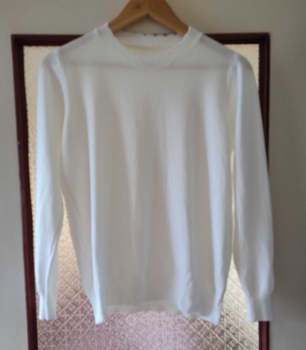 NOWY ,cienki, mięciutki sweterek damski biały  rozm L