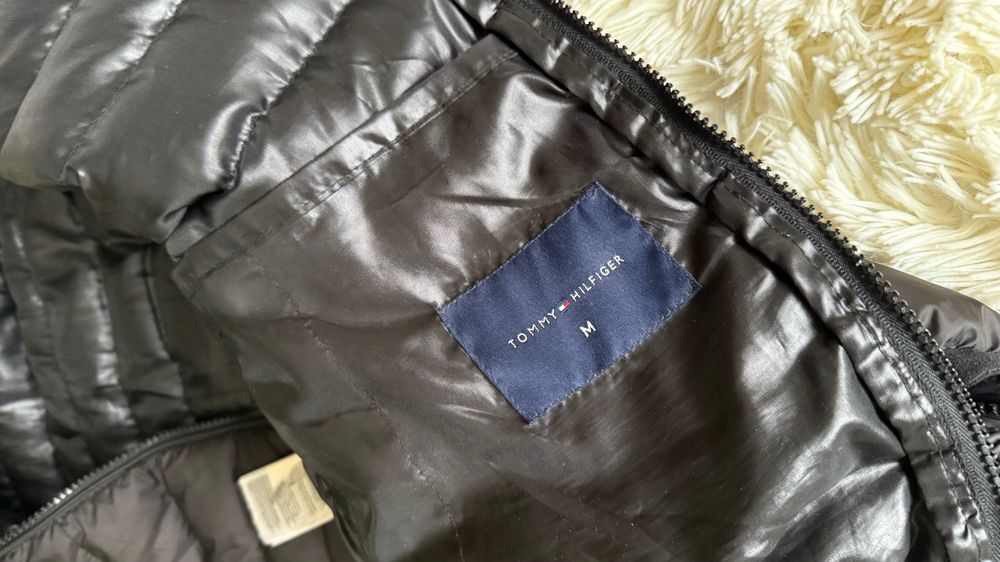 Куртка чоловіча M чорна