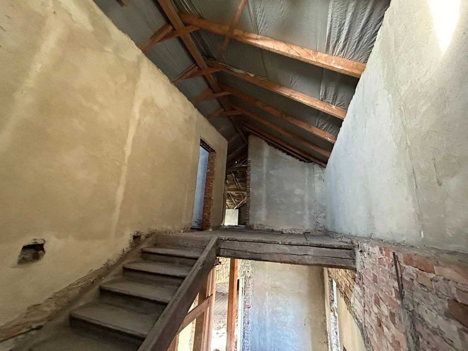 Оренда будівлі Рава-Руська 527 м2