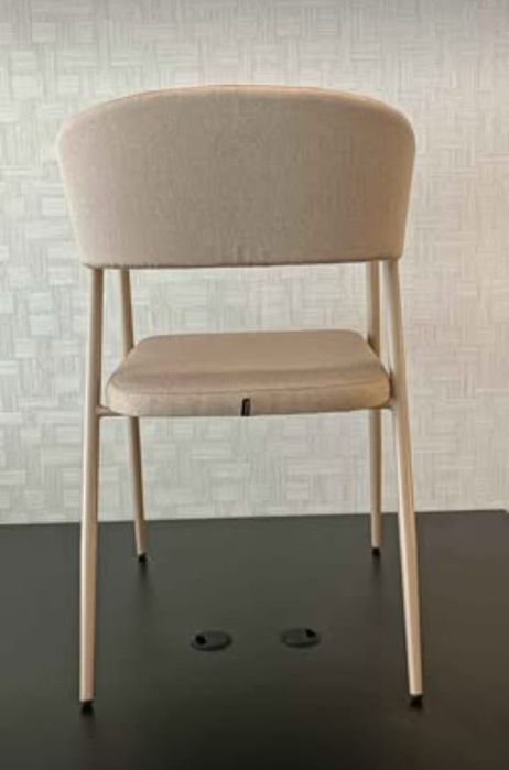 Caldeiras vende 4 novas