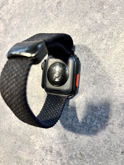 Apple watch SE GPS LTE