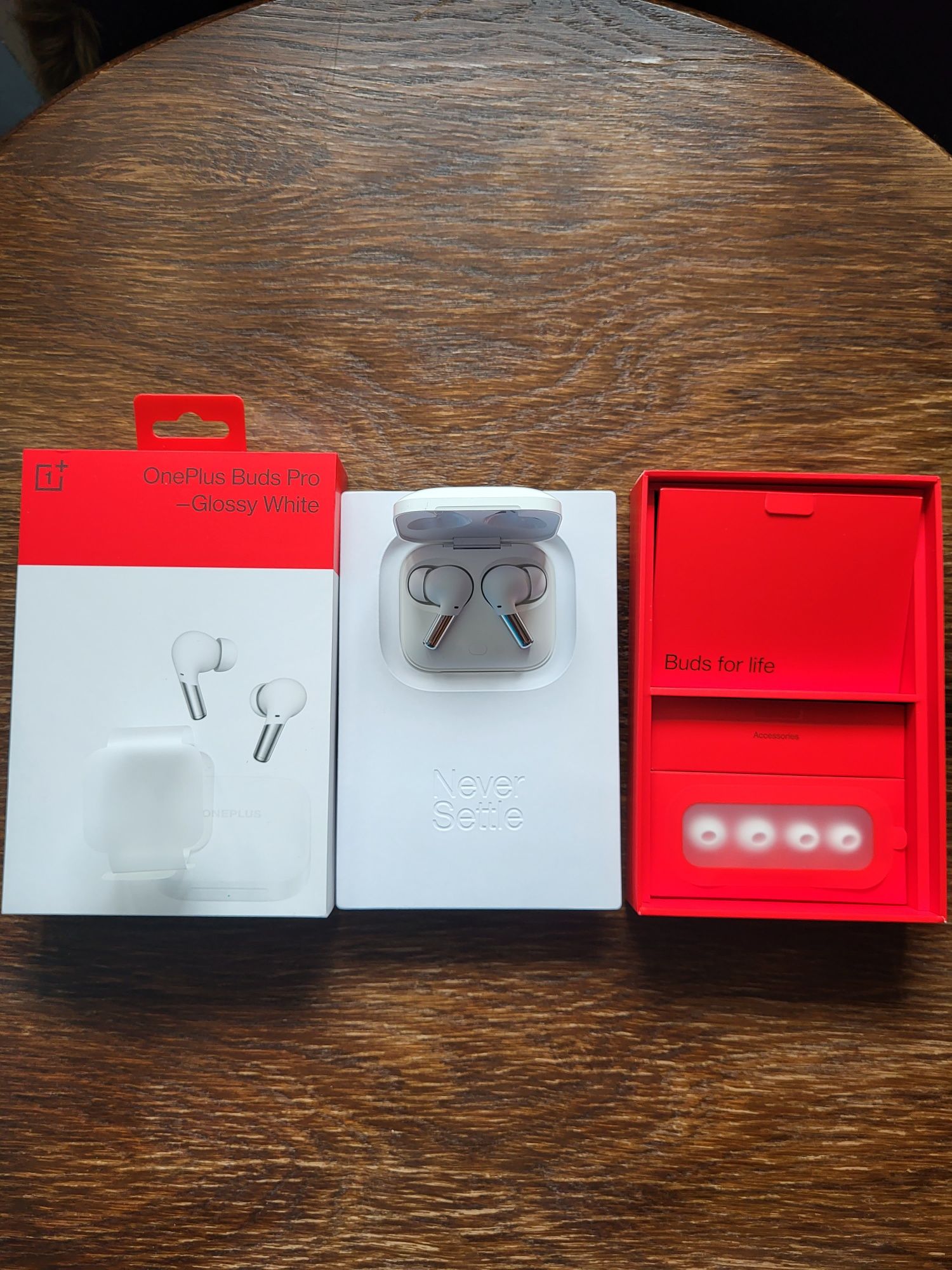 Продам навушники OnePlus buds pro ( Глобальна версія)