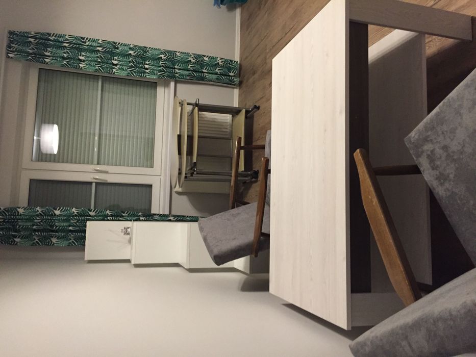 Fotel Lisek w kolorze szarym