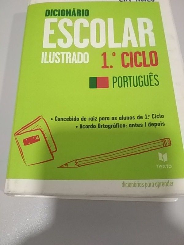 Dicionário Escolar 1o ciclo português