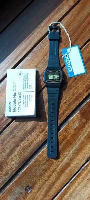 Casio F-91WG Gold