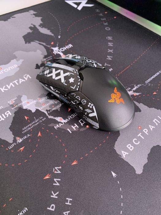 Razer viper ultimate with charging dock