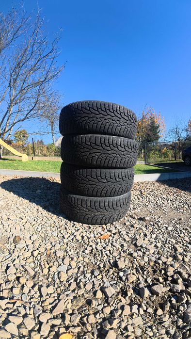 Opony zimowe NOKIAN 205/60 R16 WRD4