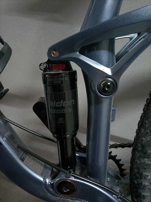 Bicicleta BTT Giant Stance  29 Suspensão total