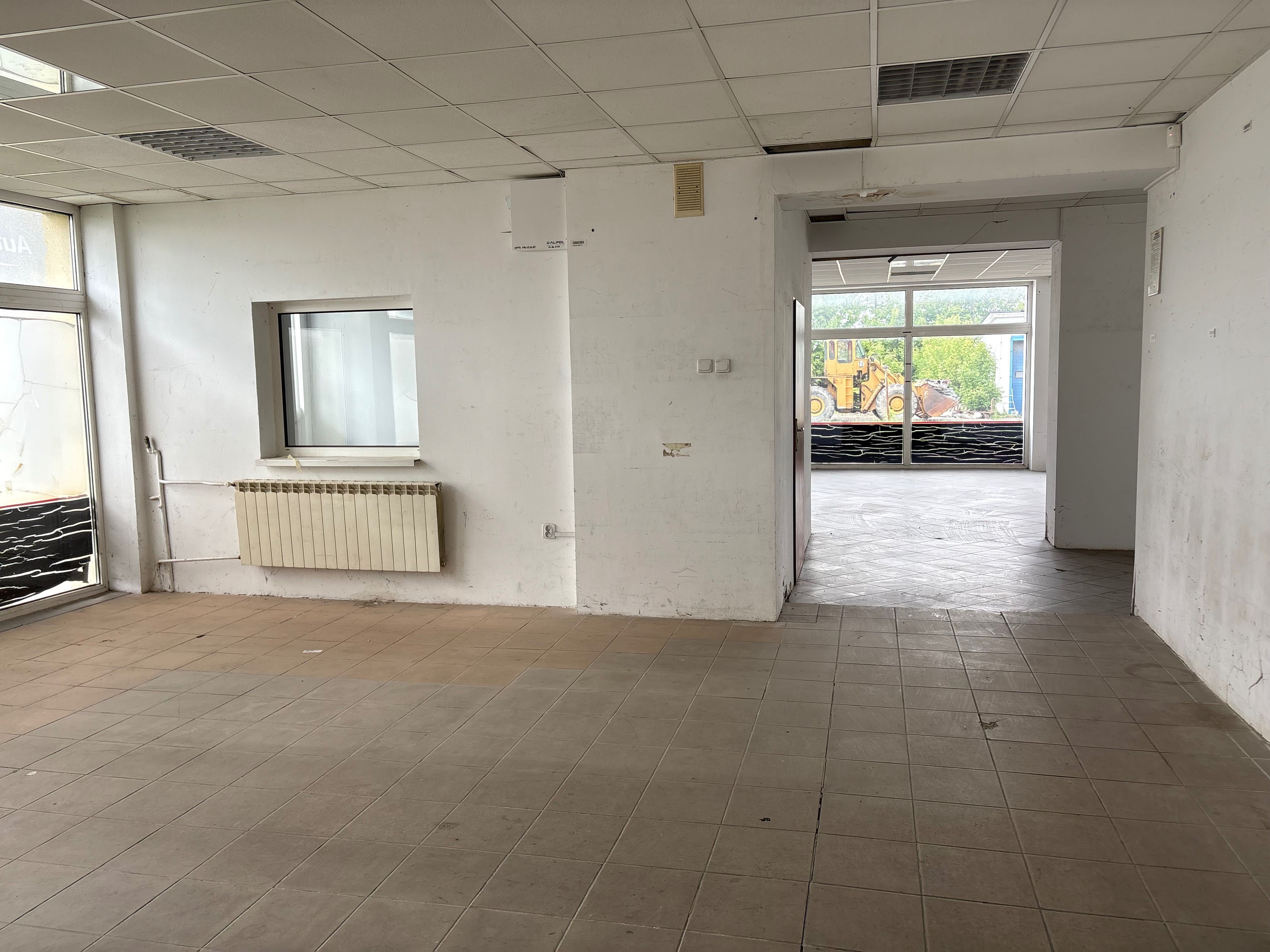 Wynajmę pawilon handlowy 400m2 w Sandomierzu ul. Trześniowska 11