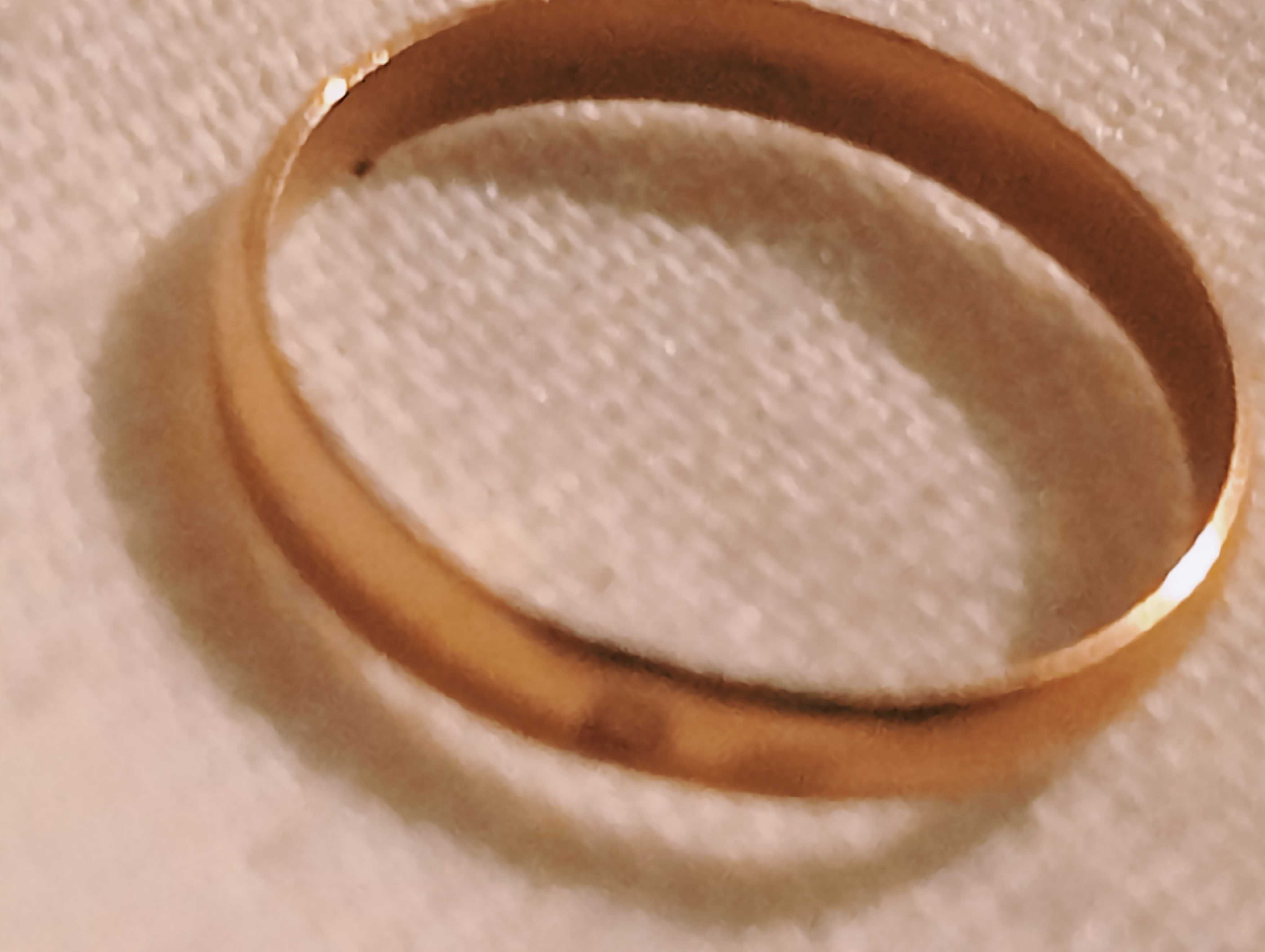 Anel pequeno aproximadamente 1 cm antiga marca portuguesa