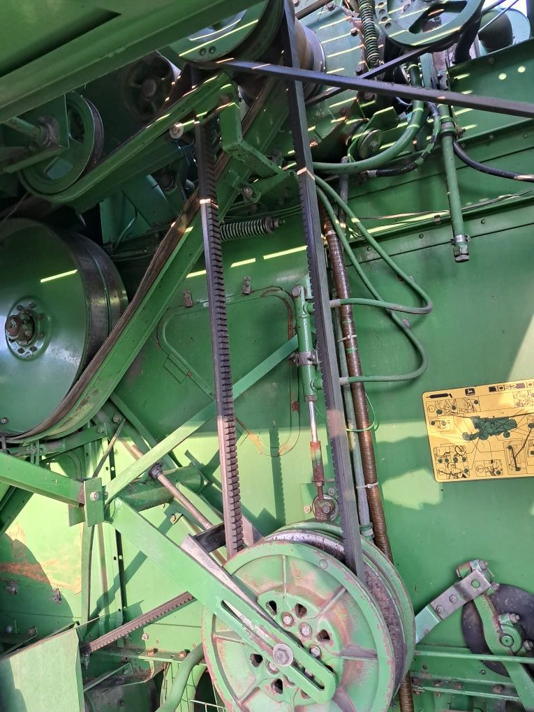 Sprzedam John Deere 1055