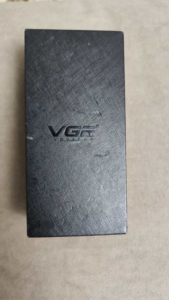 Тример VGR Черно-золотой