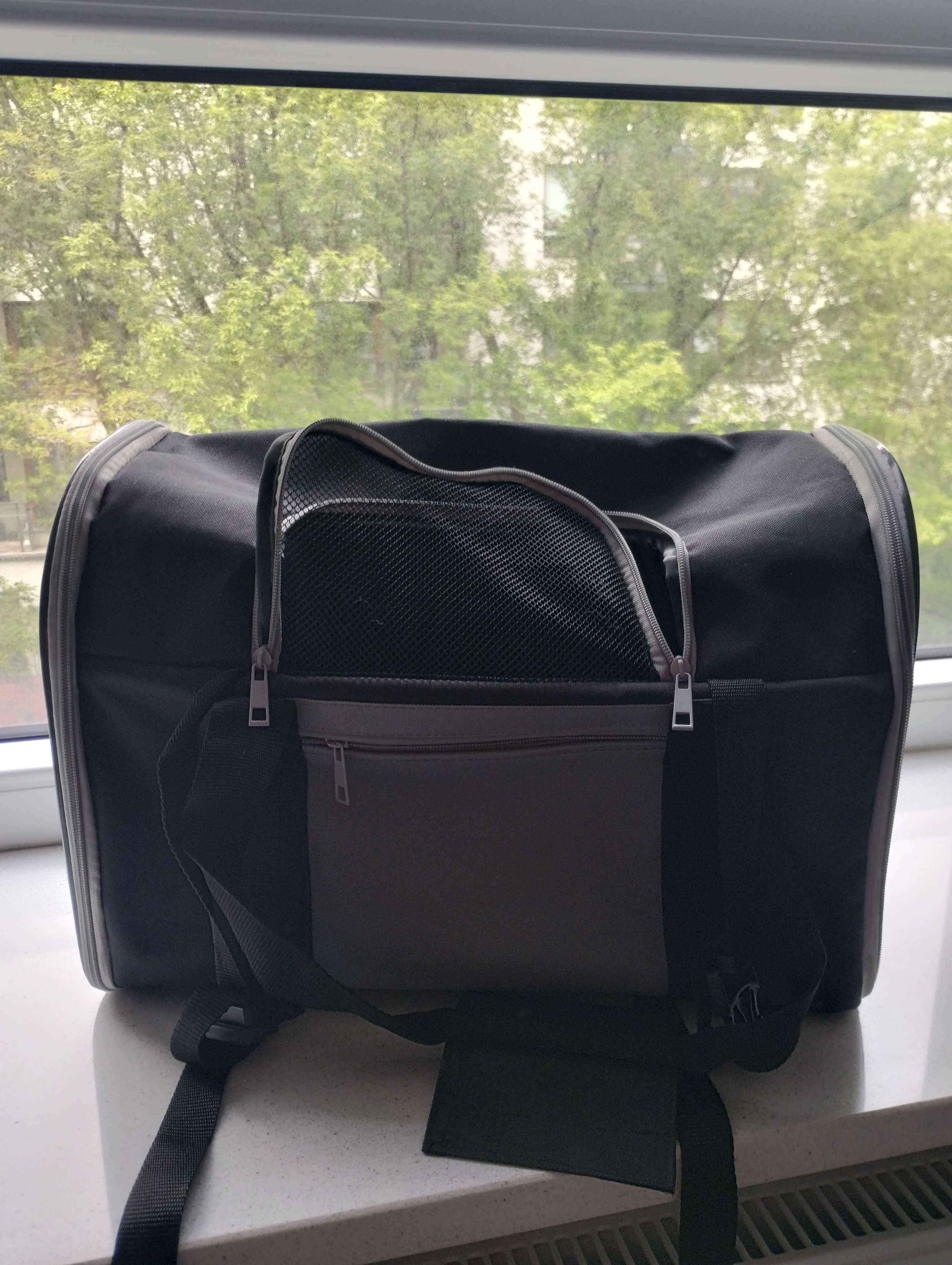 Nowy transporter dla małego psa