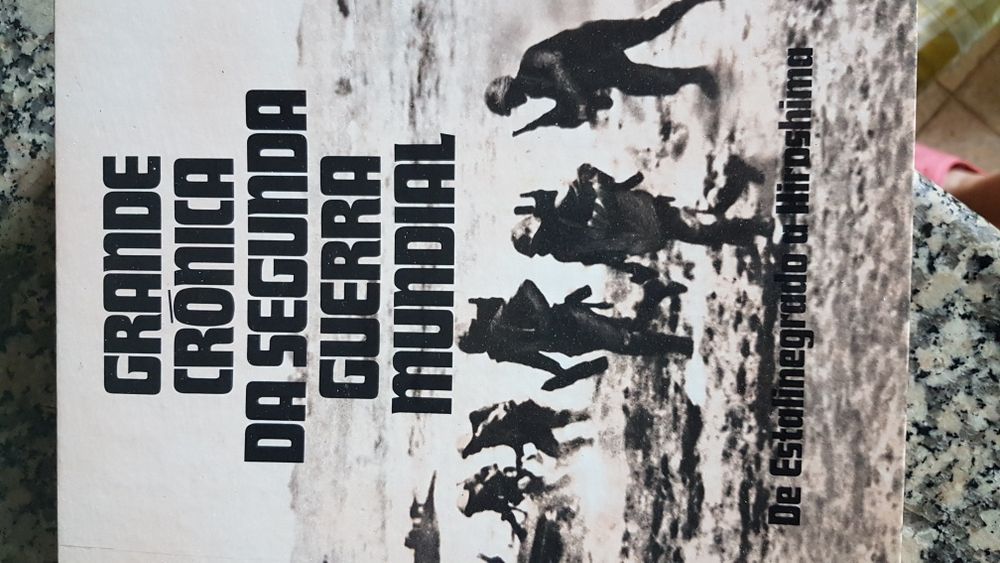 Livros antigos de colecionador