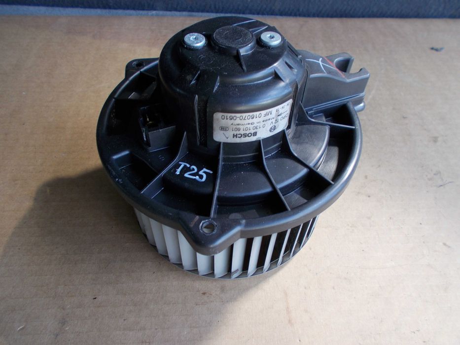 toyota AVENSIS T25 1.8 vvti 05r wentylator dmuchawa nawiewu
