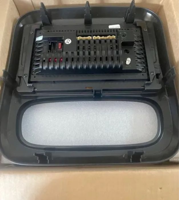 Магнітола Renault Trafic 3 2014-2021 Vivaro B 2014-2118 Carplay GPS
