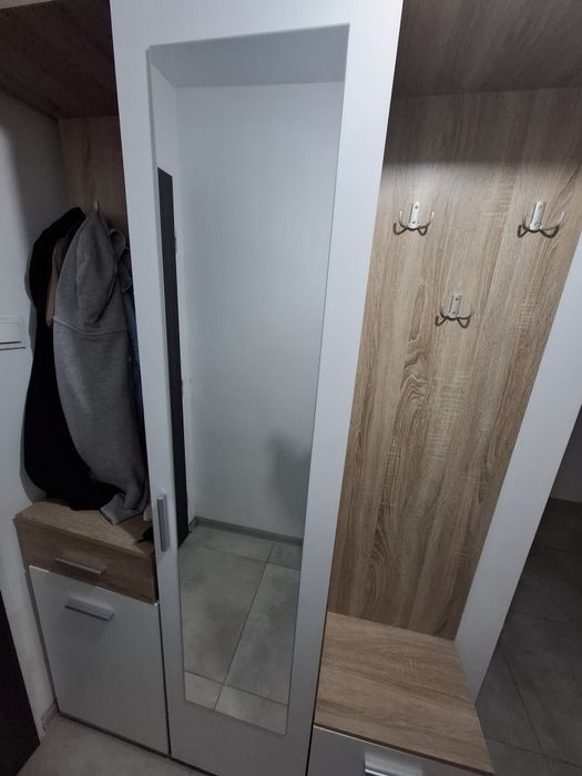 Szafa do przedpokoju