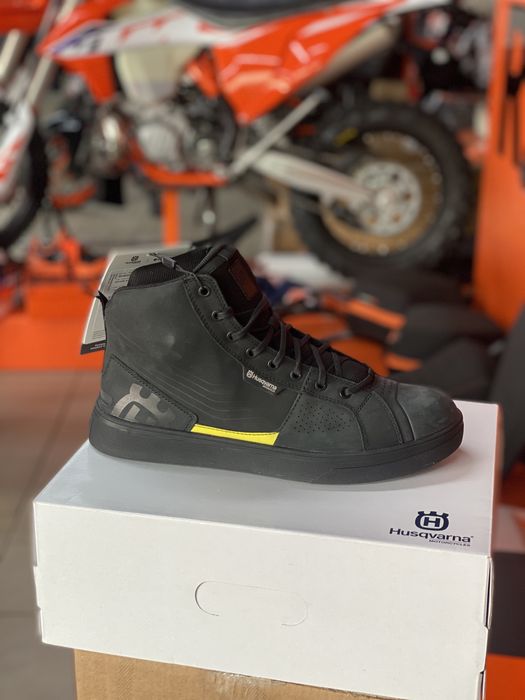 Моточеревики REV’IT для Husqvarna/Нові/Оригінал