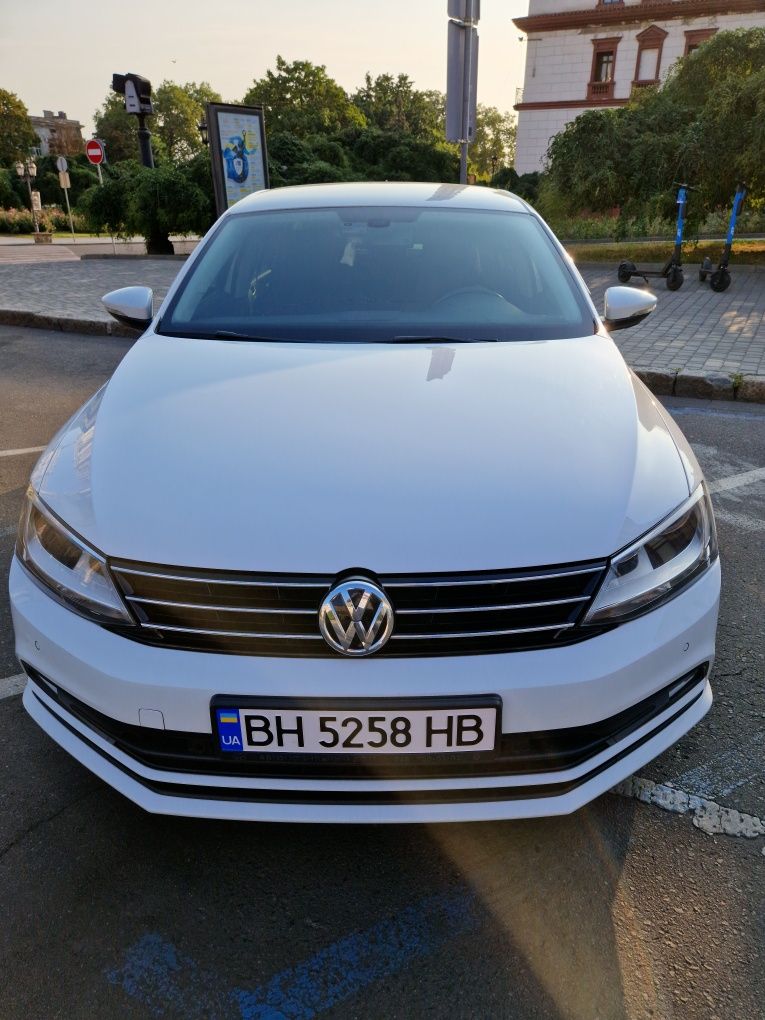Volkswagen Jetta 2016 г.