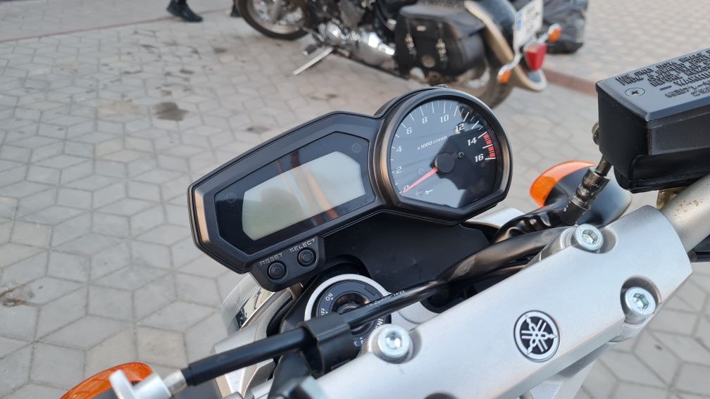 Yamaha fz6 s2 2007