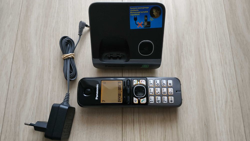 Telefon stacjonarny Panasonic KX-TG6711PD