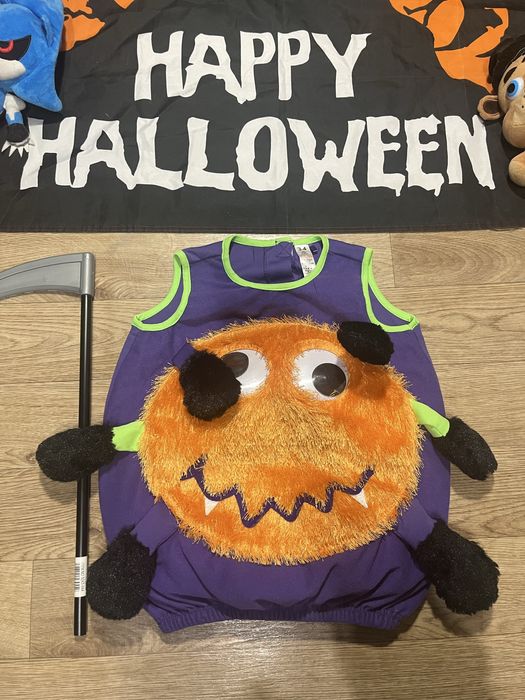 Костюм на хеллоуін гарбузик кажан 3-4 роки є багато інших