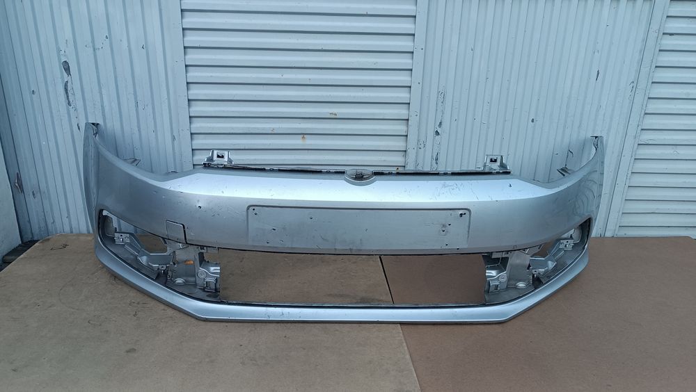Vendo parachoque de frente VW polo ano 2014/17