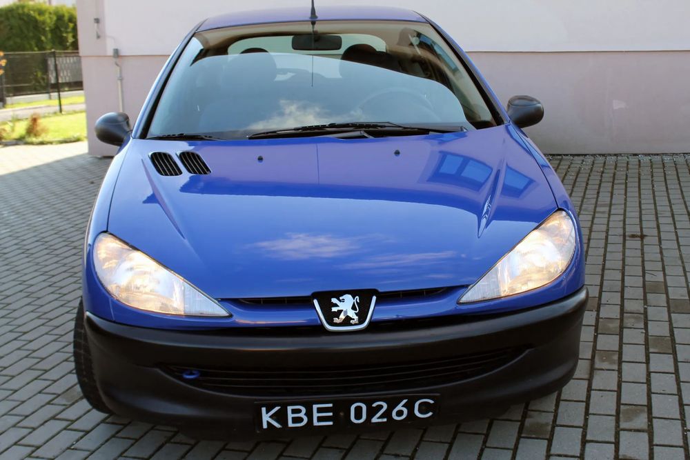 Peugeot 206 STAN BARDZO DOBRY ZDROWY 1 właściciel bezwypadkowy pewny do jazdy.