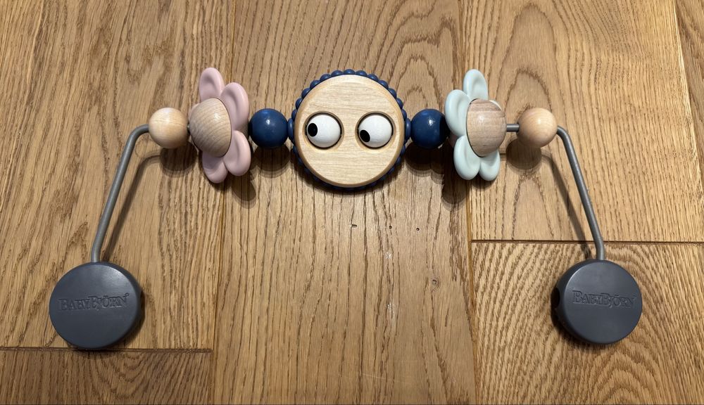 Leżaczek BabyBjörn Bliss Mesh