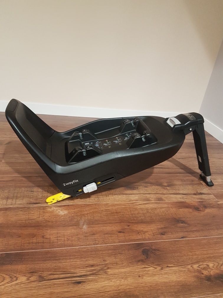 Baza Maxi Cosi 2wayFix z Isofix, jak nowa!