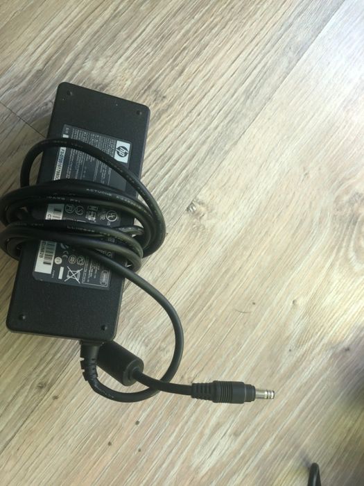 zasilacz , zasilacz hp , zasilacz do laptopów hp