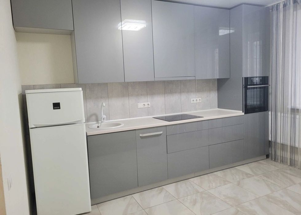 Сдам 1комн квартиру в новострое м.Гагарина в новострое