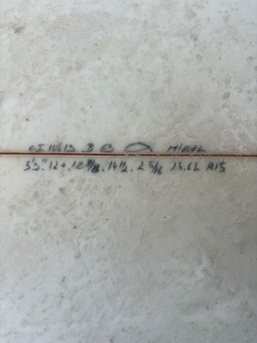 Al Merrick 5’9 Rook 15 / Miguel Blanco / 25,6 L / Quilhas Incluídas