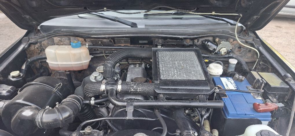 Mitsubishi Strakar L200