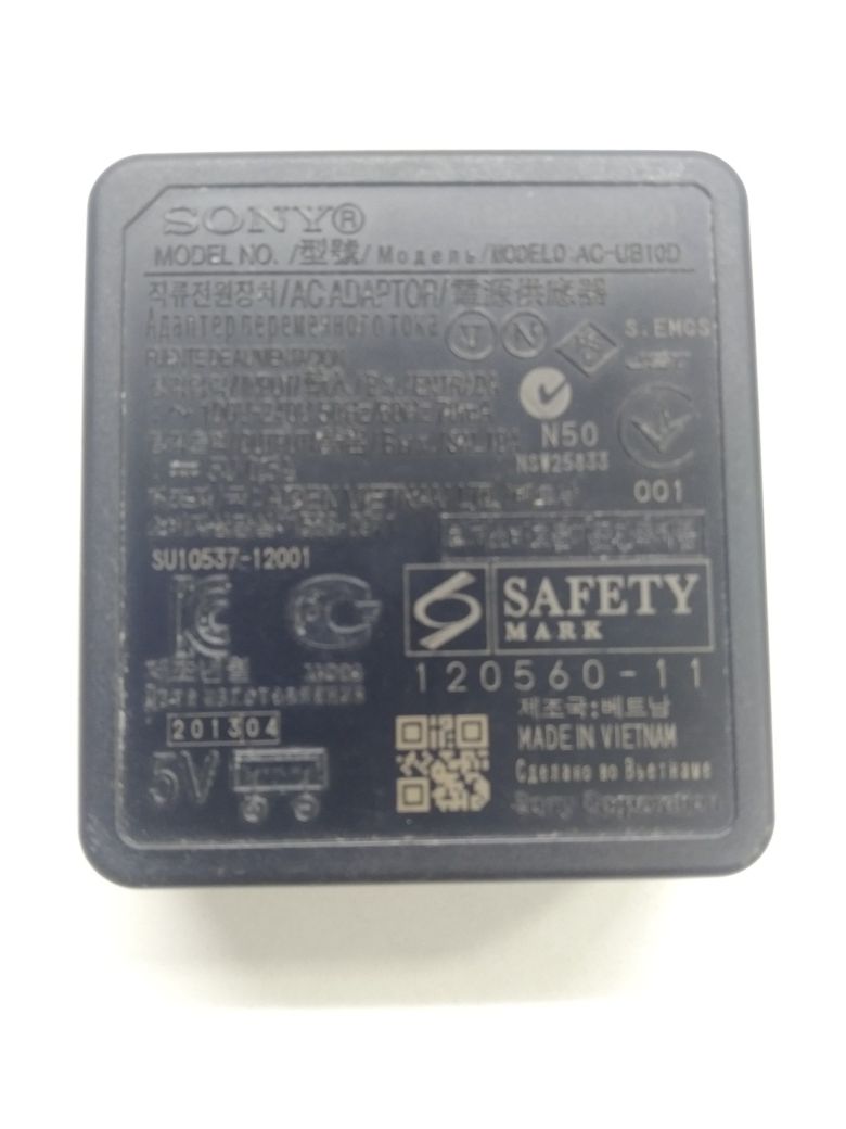Зарядное устройство AC-UB 10D для Sony