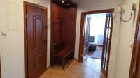 Warszawa Kabaty 67 m2, 3 pokoje/3rooms next to entry to subway station