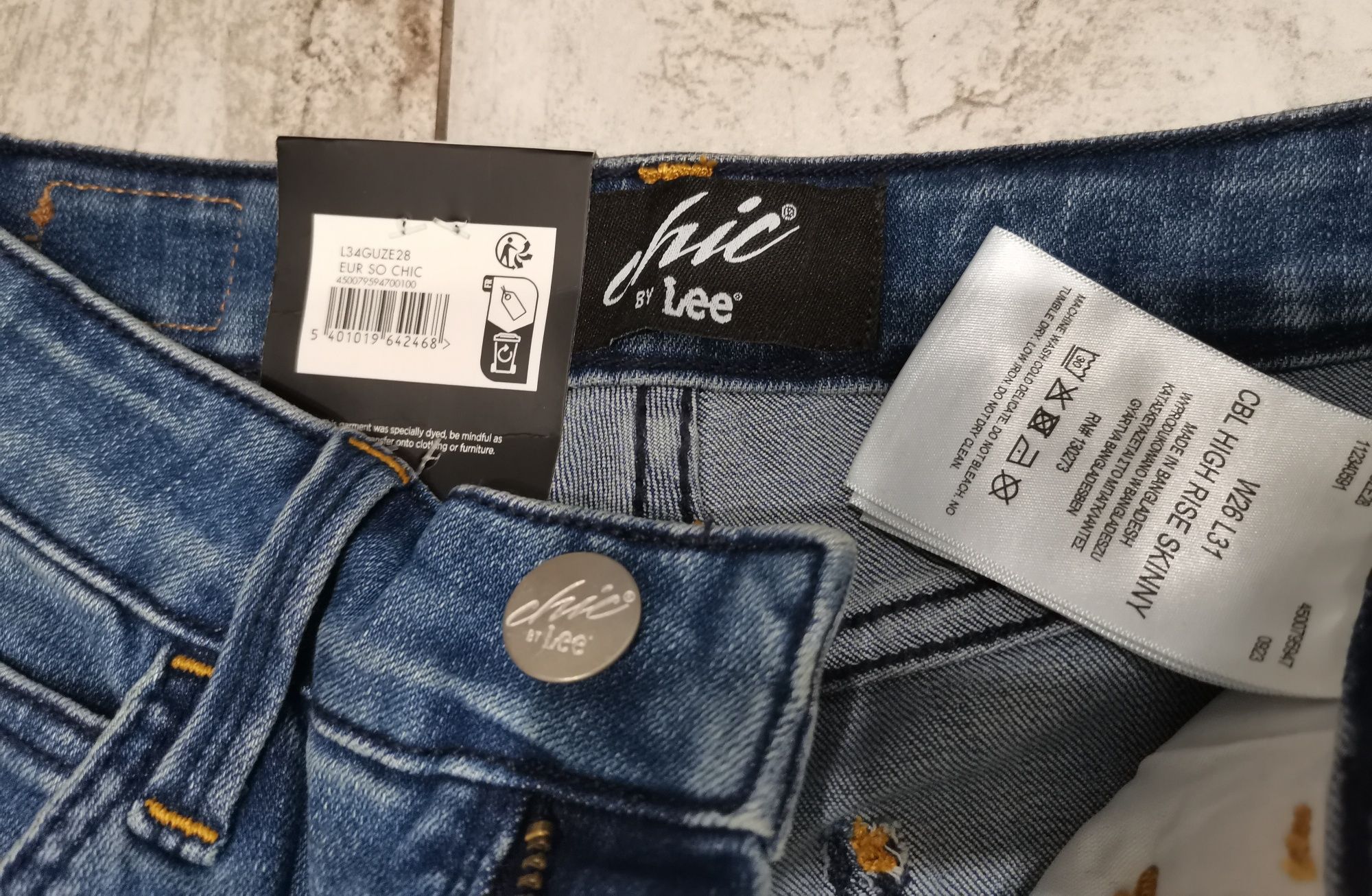 Spodnie damskie Lee 26/31 W26L31 nowe z metką