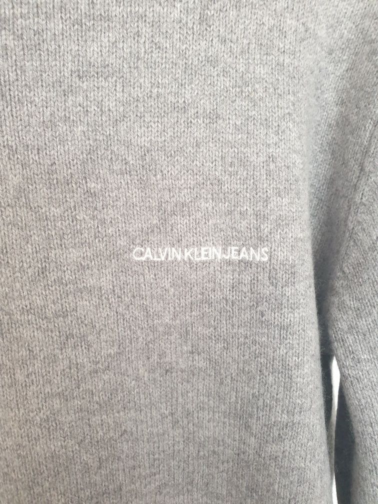 Sweter Calvin Klein r.M