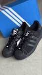Продаю кросівки Adidas Superstar II
