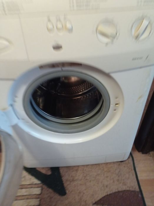 Продам стиральную машину